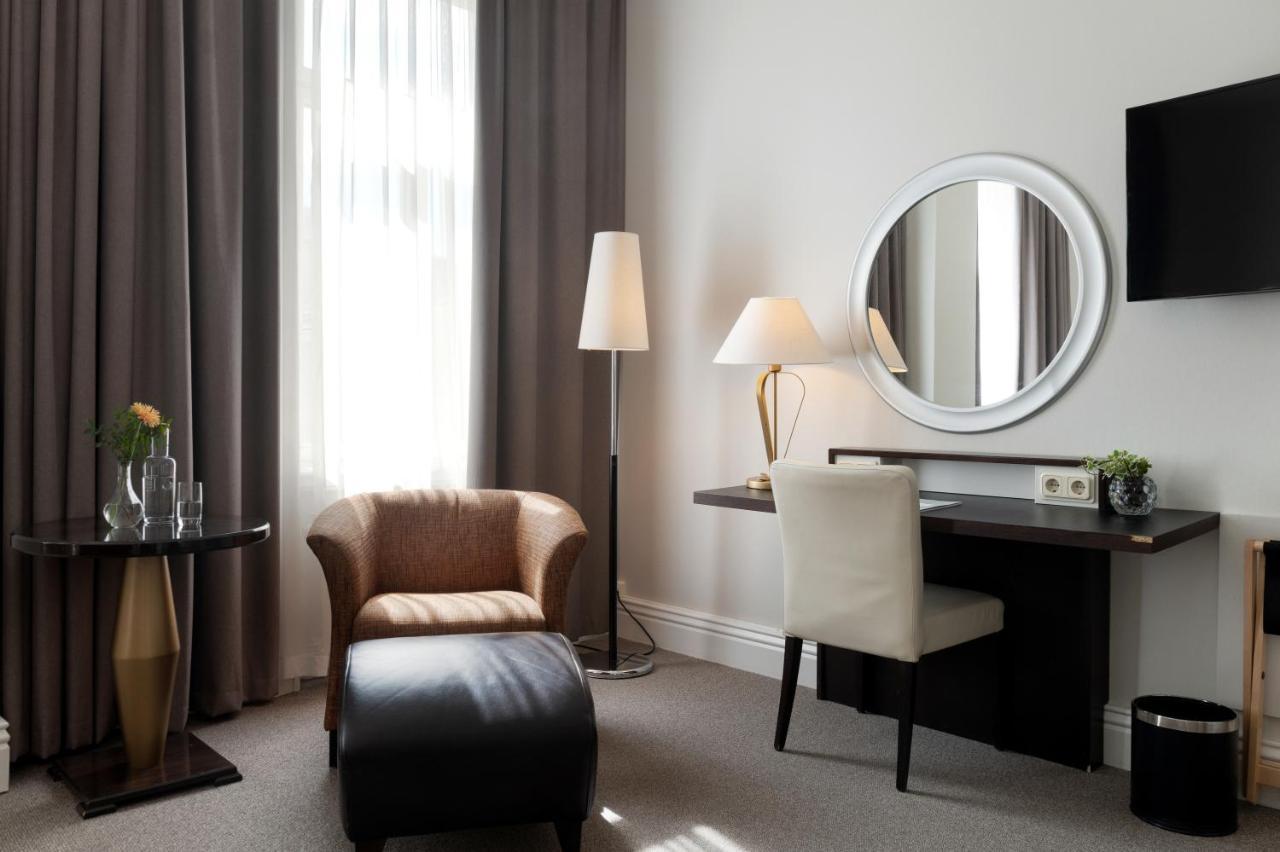 Elite Hotel Knaust Сундсвалль Екстер'єр фото